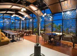 Zephyr Restaurant & Lounge