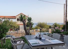 Gefiri Restaurant