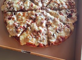 Debonairs Pizza