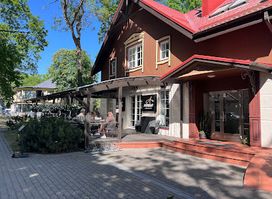 Avenue Brasserie