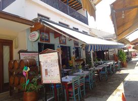 Restaurant Helones Pizzeria