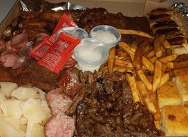 Parrilla completa y picadas San fra