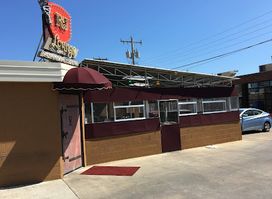 The R&J Lounge and Supper Club