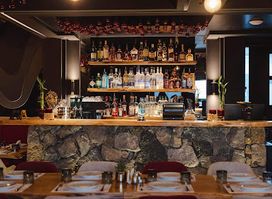 Khuttar Restaurant - خُطَّار