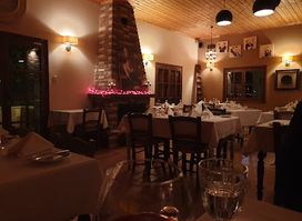 Carpenters Restaurant & Bar