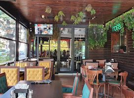 ChaIRSKI Rock N Sports Cafe