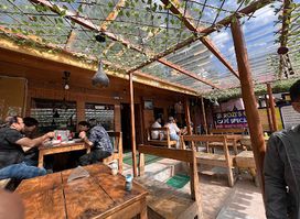 Rozi's cafe