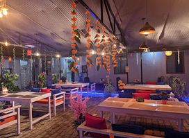 Luscious Lounge & Restro