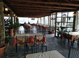Paradise Tavern Restaurant