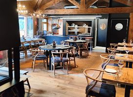LAMONT restaurant