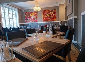 Restaurant Upstairs