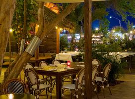 Bohemian Bar & Restaurant