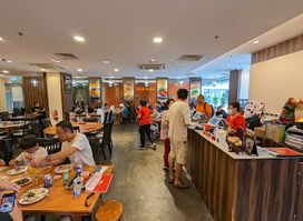 Wee Nam Kee Hainanese Chicken Rice Restaurant