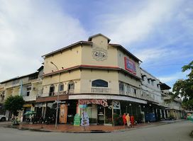 The Pizza Company - Battambang