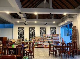 ភោជនីយដ្ឋានអង្គរថ្មី ខេត្តកំពង់ឆ្នាំង-Angkor Thmey Restaurant