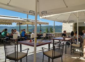 Bistro Bar Montona Gallery
