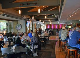 Riverside Lounge