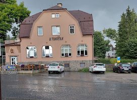 Restaurace a penzion U Toníčka - Jizerské hory