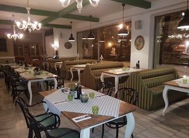 Zylinder Cafe Restaurant