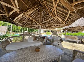 Onda Beach Grill