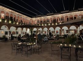Qespi Restaurant & Bar