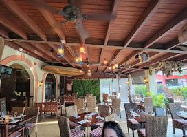 Papillon Restaurant