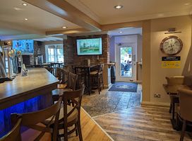 Jakes Cocktail Bar And Grill