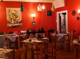 Restaurant La Casa De Doña María