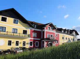 Bergwirt & Mohnhotel Zwettl