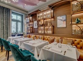 SNOB Bar & Restaurant
