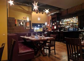 Zinc Wine Bar & Bistro