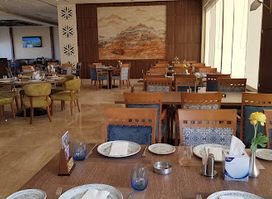 Siwar Al-Yasameen Restaurant مطعم سوار الياسمين