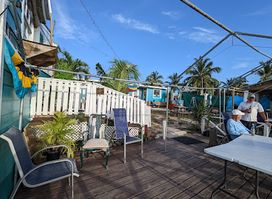 Boater’s Haven Bar, Grill, & Convenience Store