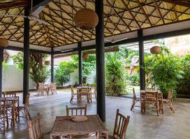 Reef Edge Sea Food Restuarant