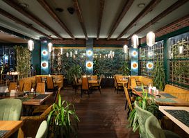 Super Bistro by Anna
