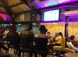 Leonidas Restaurant & Lounge
