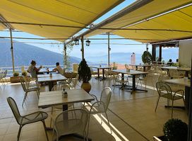 Elia Restaurant Delphi