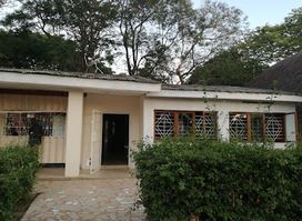 Mama Siyovelwa's Pub