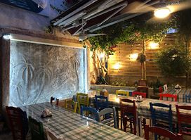 Edesma Cyprus Taverna - Souvlaki Place