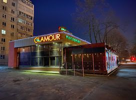 Glamour