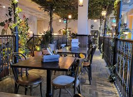 The Botanist Lincoln