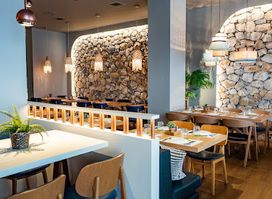 Βόσπορος | Restaurant • Bar