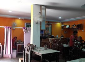 Raju Hotel