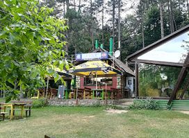 Arena Restaurant