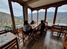 Rinchenling Cafeteria