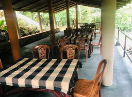 Streeam bend restaurant (Nuwan)