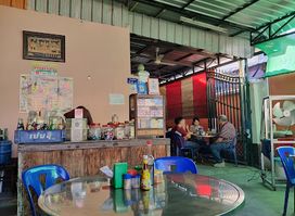 Nga's Pepperlunch (ຮ້ານແມ່ງາ)