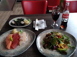 Nira Sushi