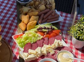 Retro-traditional food