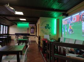 Green Clover IrishPub